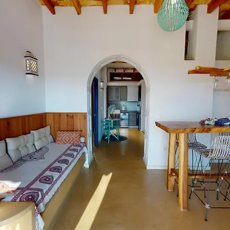 דירה Romantic & Lovely Beachfront